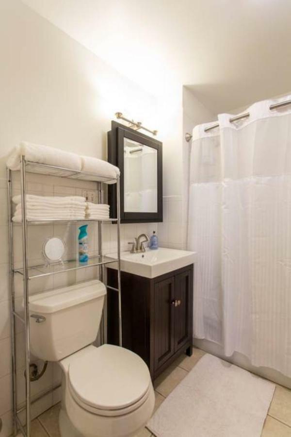 Appartement Wrigley Oasis! Steps From The Field! - 3Bd 1Ba à Chicago Extérieur photo