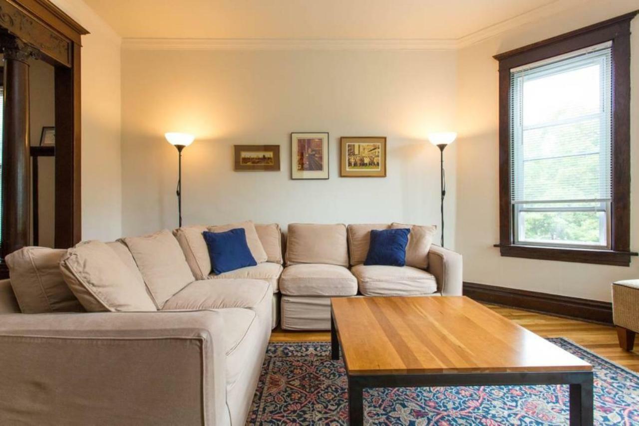 Appartement Wrigley Oasis! Steps From The Field! - 3Bd 1Ba à Chicago Extérieur photo