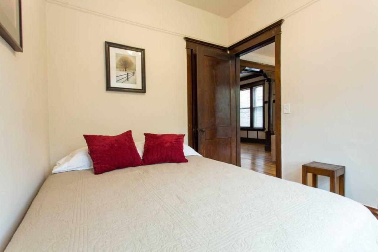 Appartement Wrigley Oasis! Steps From The Field! - 3Bd 1Ba à Chicago Extérieur photo